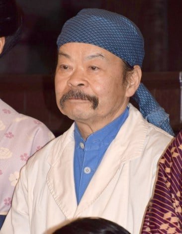 佐藤蛾次郎