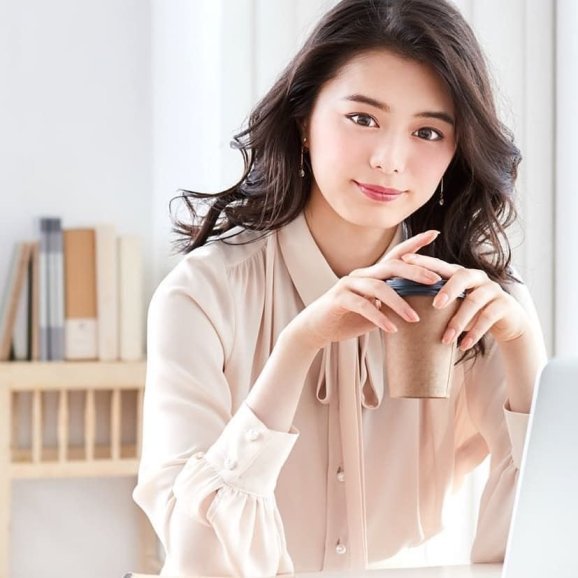 紺野彩夏