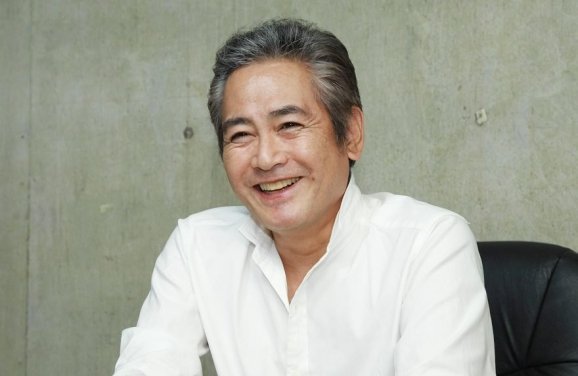 宅麻伸