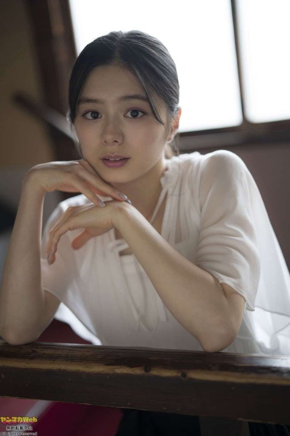 紺野彩夏