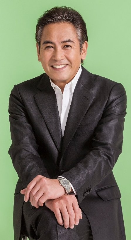 宅麻伸