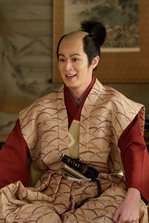 新納慎也