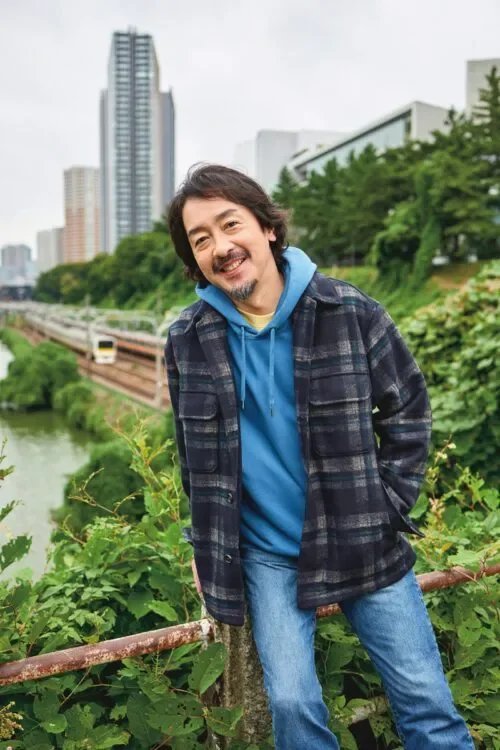 栗原英雄
