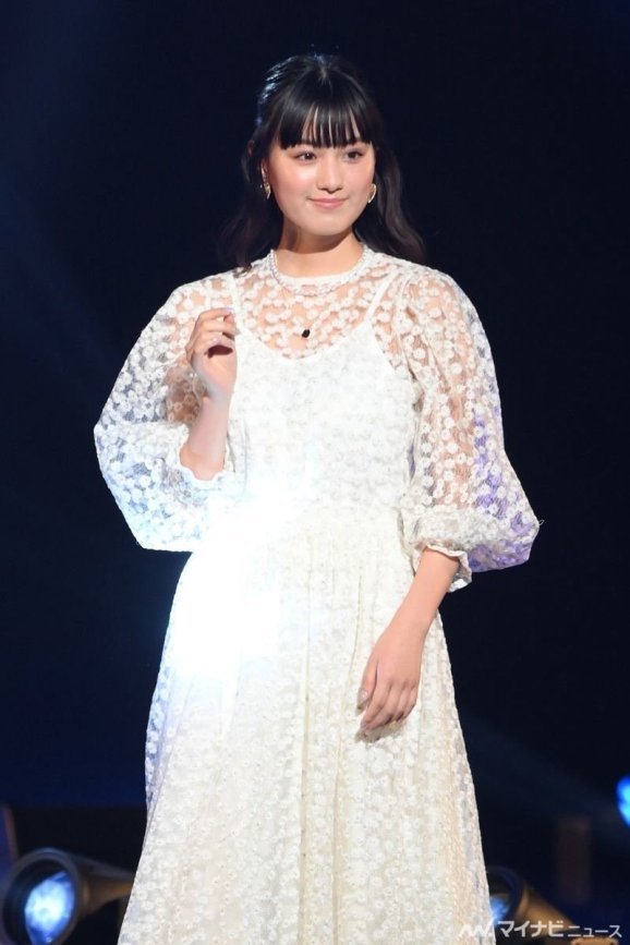 鶴嶋乃愛