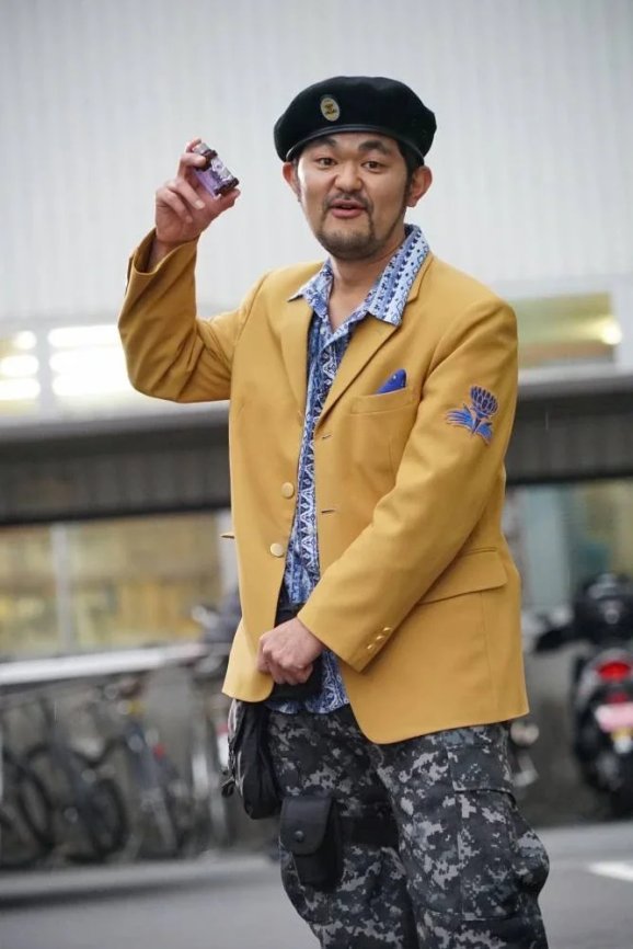 芹澤興人