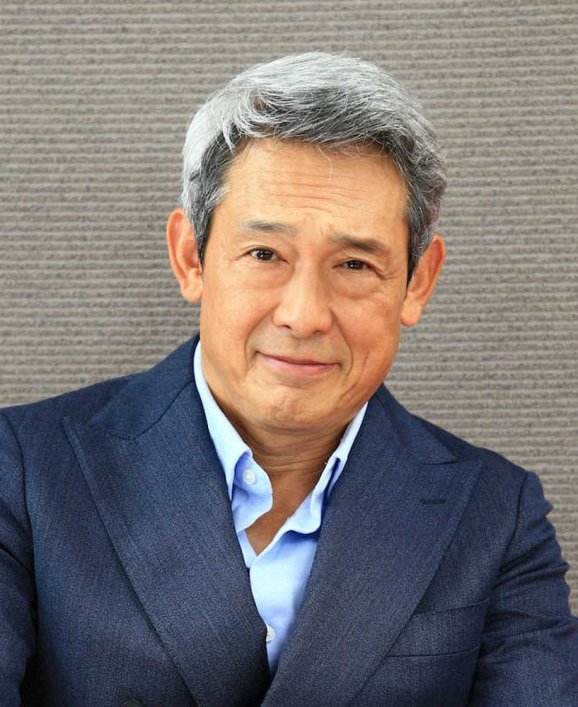 Tsurumi Shingo