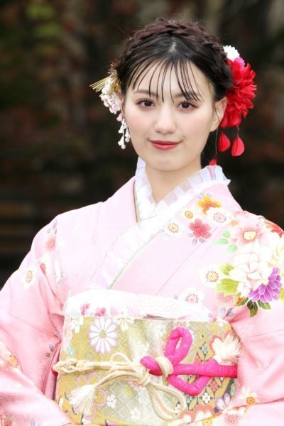 鶴嶋乃愛