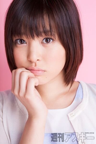 荒井萌