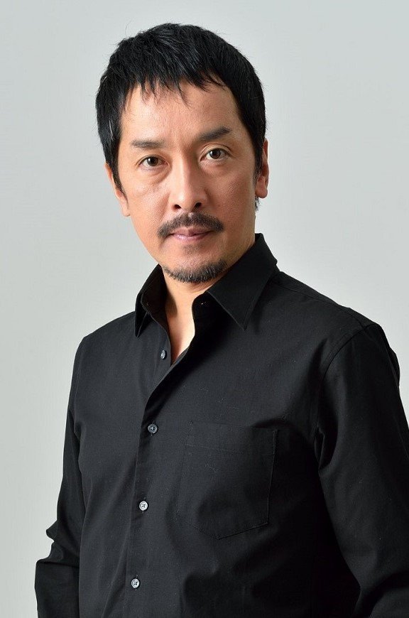 栗原英雄