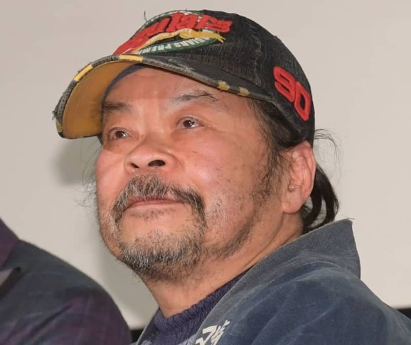 佐藤蛾次郎