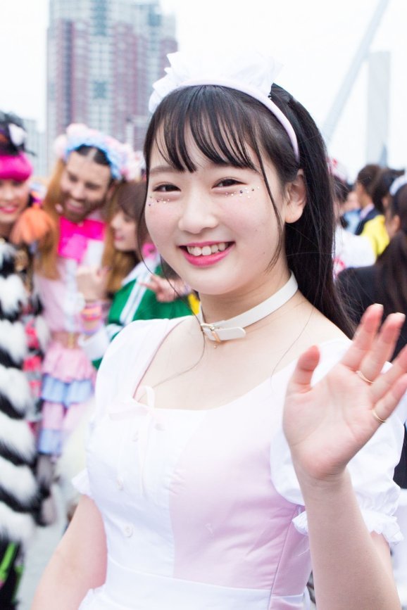 越智ゆらの