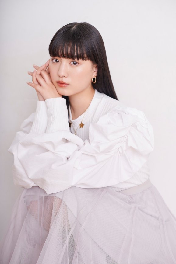 鶴嶋乃愛