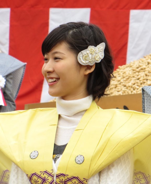 畦田ひとみ