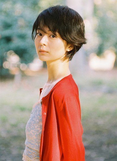 中村映里子
