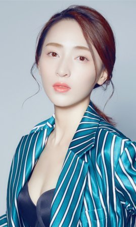 Хуан Сяо Гэ / Megan Hwang / Huang Xiao Ge