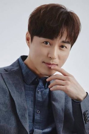 О Мин Сок / Oh Min Suk