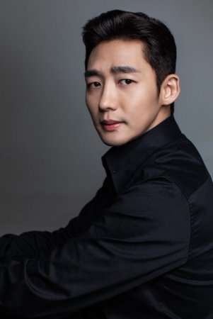 Ли Тхэ Сон / Lee Tae Sung 1985