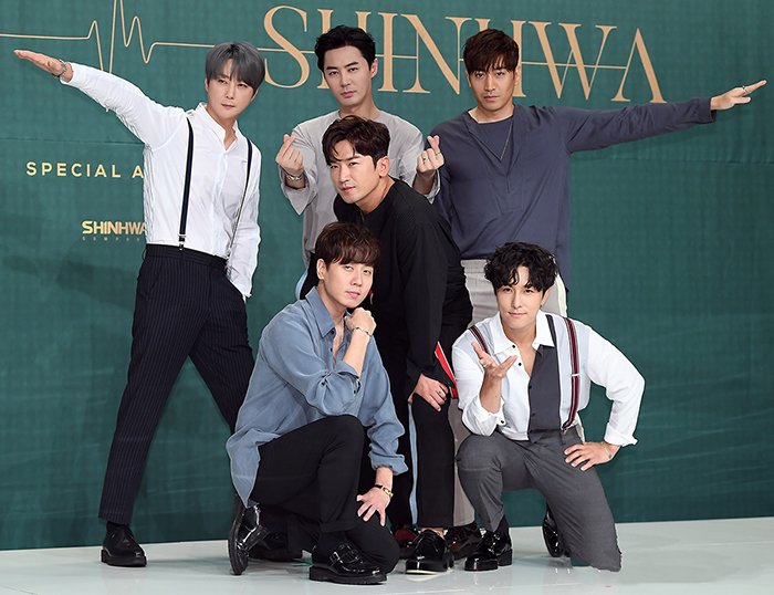 Shinhwa выпустили новый альбом и клип на заглавную песню