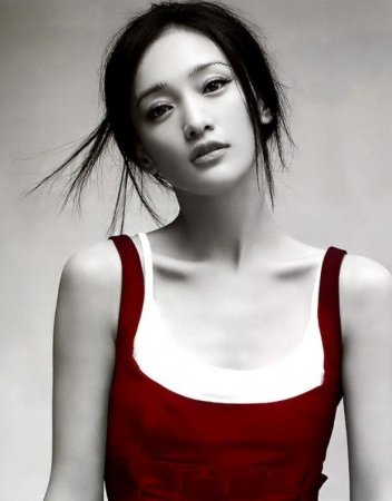 Чжоу Сунь / Zhou Xun