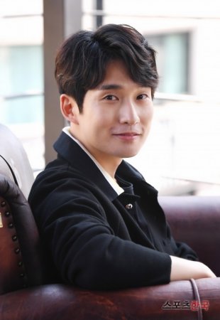 Рю Док Хван / Ryu Duk Hwan