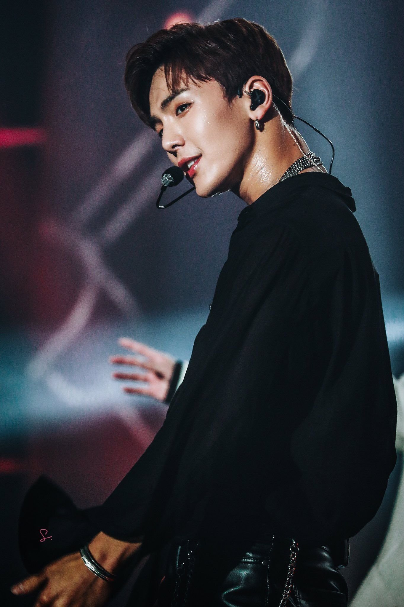 Шону / Song Hyun Woo / Shownu