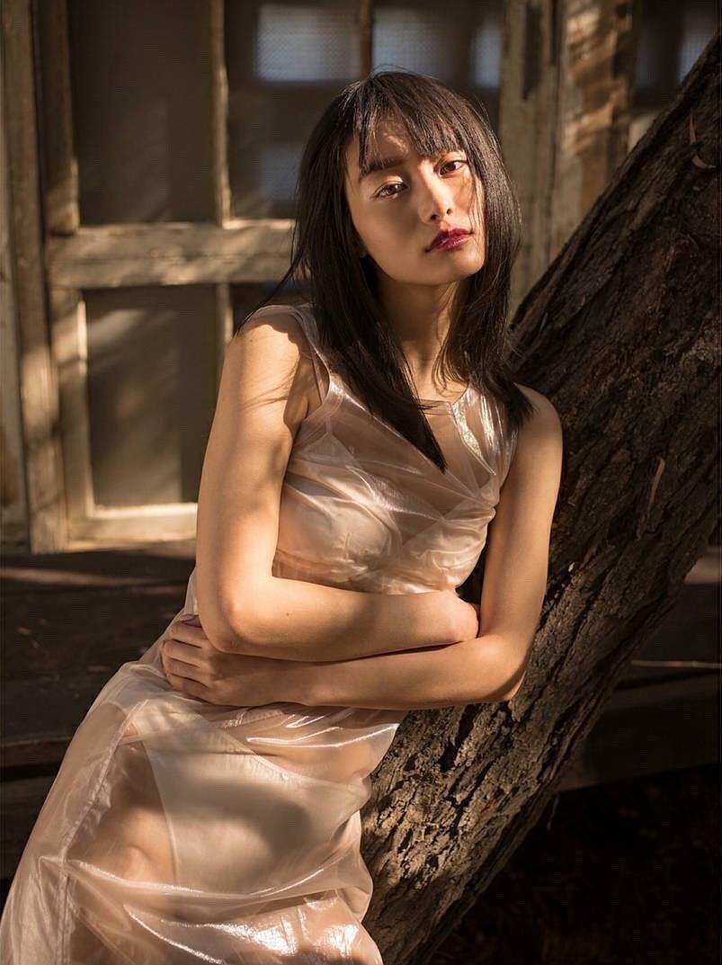 Shioli kutsuna hot