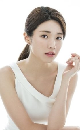 Ха Ён / Ha Young