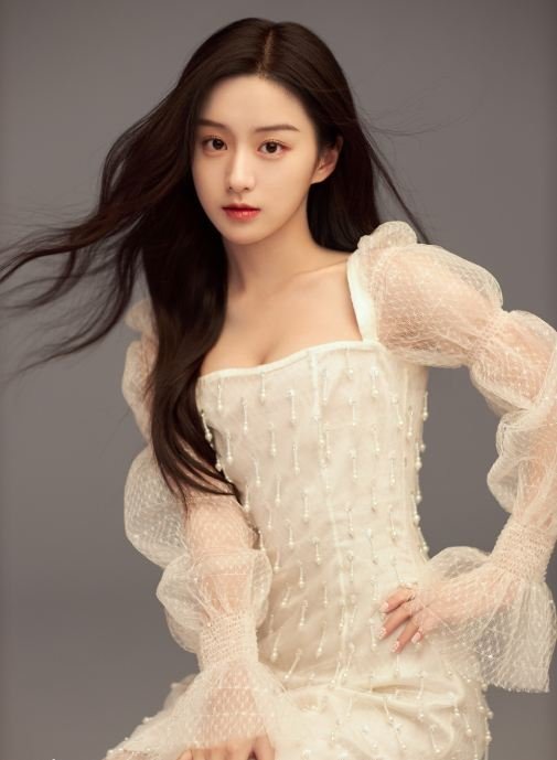 Бао Шан Энь / Bao Shang En биография, фильмография